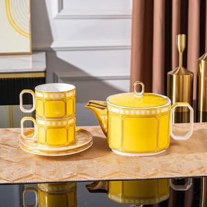 Juego de Té de 5 Piezas de Estilo Europeo de Lujo, Juego de Herramientas de Café de Cerámica Más Vendido con Platillo de Porcelana y Batidor de Bambú para Uso Doméstico - Product Image 5