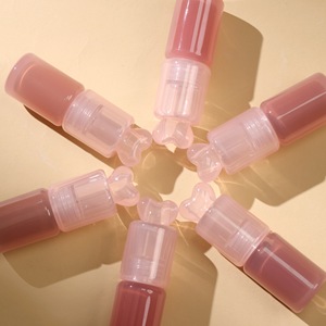 Start My Own Lip Gloss Line Forma de corazón Textura sedosa Mantequilla Brillo de labios No pegajoso Hidratante Brillo de labios - Product Image 2