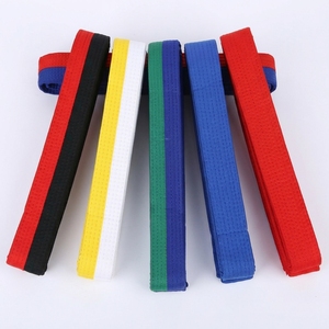 <span class=keywords><strong>Ceinture</strong></span> de Taekwondo en gros, <span class=keywords><strong>ceinture</strong></span> d'arts martiaux épaissie pour le karaté et le judo, logo brodé personnalisé - Product Image 3