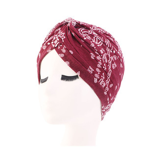 <span class=keywords><strong>Fronte</strong></span> Croce Cappello <span class=keywords><strong>Interno</strong></span> Produttore per Hijab Cofano Della Stampa di Cotone Musulmano Turbante Di Moda Cappelli Donne Africa Hijab Turbante - Product Image 6