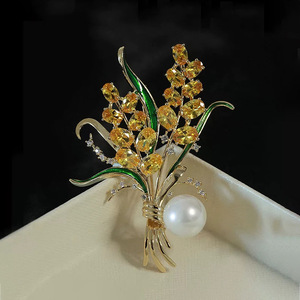 ZHENXUN Broche de Espigas de Trigo Doradas de Alta Gama para Mujer, Elegante y con Perlas, Diseño Exclusivo, Pin de Moda para Trajes y Accesorios - Product Image 5