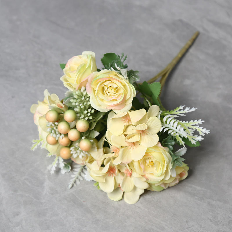 สีเหลือง