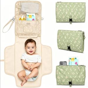 Housse de matelas à langer pour bébé en <span class=keywords><strong>coton</strong></span> polyester personnalisée, pliable, portable, sac à couches, tapis multifonctionnel, réutilisable, imperméable - Product Image 6