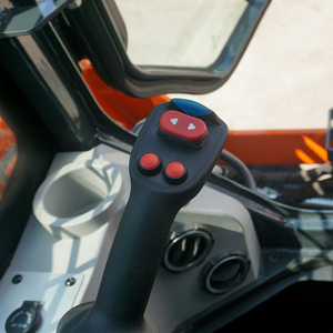 Cargador Compacto FMAN FM240 de 899 kg y 1 Tonelada con Precio Económico en Venta - Product Image 5