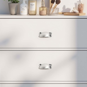 Fransız Tarzı Çinko Alaşımlı Krom Kaplama Parlak Gümüş Modern Dolap Kulpları ve Çekmece Düğmeleri Mutfak Yatak Odası Gardırop ve Dolaplar için - Product Image 6