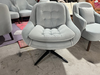 Fauteuil pivotant capitonné de style mid-century moderne, chaise en velours rembourrée avec base en métal noir