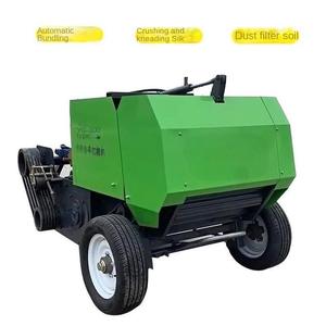 Petit tracteur à quatre roues pour ramasseur de paille de maïs avec ramasseur d'herbe agricole Fabricant de machine à presser ronde - Product Image 2