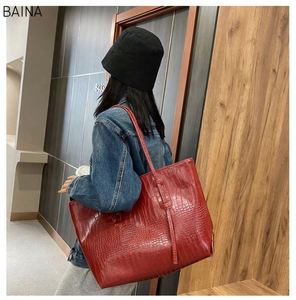Sac fourre-tout en cuir PU, sac à bandoulière Hobo, sac à main de shopping grande capacité, sacs d'affaires pour l'université - Product Image 2