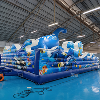 Grande aire de jeux gonflable sur le thème du monde marin, parc de jeux gonflables d'animaux marins, aire de jeux gonflable commerciale en plein air