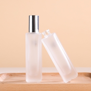 Bán buôn 30ml vuông chai nước hoa thủy tinh với bơm phun cap mỹ phẩm rỗng Frosted Spray Chai - Product Image 5