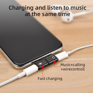 Adaptateur de charge et <span class=keywords><strong>audio</strong></span> USB-C 8 broches 2-en-1 pour téléphone portable avec convertisseur casque pour iPhone 7/8/X/XS/11/12/MAX - Product Image 2