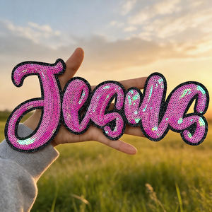 Parches Personalizados con Letras Rosas de Jesús, Parches Grandes de Lentejuelas Brillantes para Planchar en Chaquetas, Ropa y Gorras, Se Aceptan Diseños Personalizados - Product Image 1