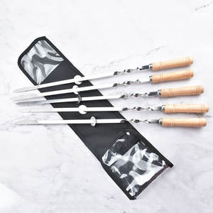 Barbecue avec manche en <span class=keywords><strong>bois</strong></span> pièces 1 pièce de <span class=keywords><strong>50</strong></span> <span class=keywords><strong>cm</strong></span> de long, en acier inoxydable, 5 brochettes de kebab, BBQ - Product Image 1