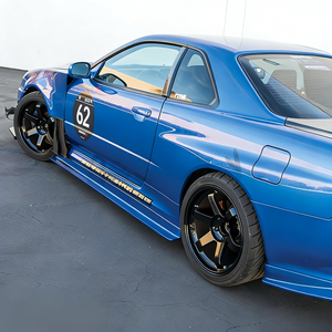 Faldones laterales negros estilo Kagotani para Nissan Skyline R34 GTR de fibra de vidrio - Product Image 3