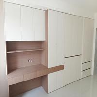 Armoire et coiffeuse intégrées multifonctionnelles de luxe pour chambre à coucher