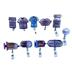 New Long Lanh <span class=keywords><strong>Acrylic</strong></span> Y Tá Huy Hiệu Dễ Dàng Để Kéo Có Thể Thu Vào Phim Hoạt Hình Khóa Giấy Chứng Nhận Thẻ Làm Việc Khuyến Mại Móc Khóa Carabiners - Product Image 5