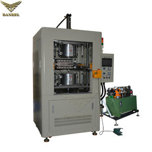 เครื่องเชื่อมแผ่นเหล็กอัตโนมัติแบบมีรูสำหรับลูกพลาสติกพรุนเครื่องเชื่อมซิงค์ความร้อนดีไซน์แนวนอน - Product Image 4