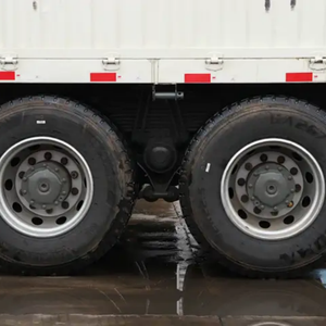 שלדת סינוטרק HOWO 6X4 עם מגוון תרופות, מנוף מפרקי עם זרוע טלסקופית הידראולית מתקפלת ומכשיר הידוק - Product Image 4