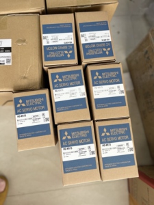 มอเตอร์เซอร์โว AC มิตซูบิชิ รุ่น HG-KR73 ของแท้ 100% ใหม่เอี่ยม - Product Image 1