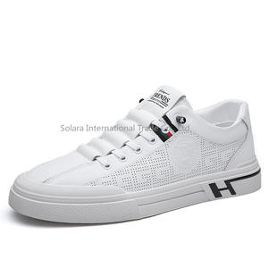 Chaussures de skate respirantes, imperméables et antidérapantes pour hommes, printemps, automne, hiver et été, semelle en caoutchouc résistante, tige en mesh - Product Image 5