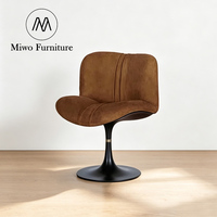Chaise de salon pivotante en cuir et tissu de luxe Marilyn, design moderne, chaise de salle à manger Alien pour restaurant