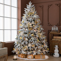 En gros, Arbre de Noël artificiel réaliste de haute qualité en PVC, effet cèdre, floqué, 1,5m, 1,8m, 2,1m, ensemble complet d'ornements, facile à assembler