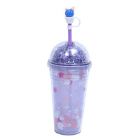Tasse en plastique à double couche de fleurs de cerisier créative personnalisée Tasse à eau de grande valeur pour les filles avec tube d'aspiration Bouteille d'eau à paille