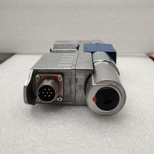 4WREE6E32-30V24A1 R901496430 État Neuf Vannes Hydrauliques - Product Image 2