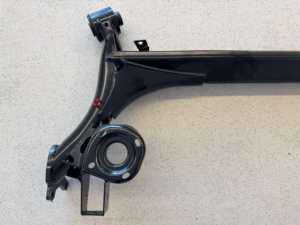 อะไหล่ช่วงล่างรถยนต์จากโรงงานโดยตรง KT-BL-008 เพลาหลังสำหรับ PO LO 2011-2013 6RD500051A - Product Image 4