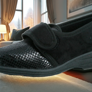 Micro Suede <b>Fur</b> Plush Indoor <b>Slipper</b> Winter Warm Closed Toe with Anti-Slip Feature Hard-Wearing PVC Outsole for <b>Men</b> and Women - Product Image 2