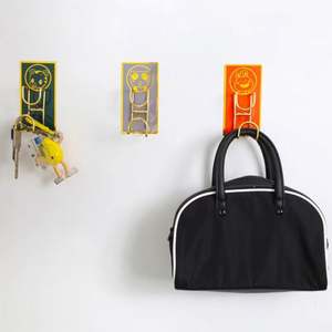 Crochets adhésifs robustes et durables, adaptés à diverses occasions, vente en gros par le fabricant - Product Image 3