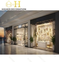 Conception de magasin de parfums de luxe pour les boutiques de vente de parfums |   Fixations d'affichage personnalisées et solutions clés en main pour l'aménagement de boutiques