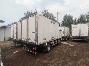 Howo 4*2 vacuna camión refrigerado para mantener y entregar frigoríficos de la vacuna - Product Image 5