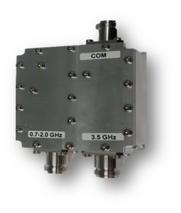 Duplexeur interne haute performance 700-4900 MHz à faible perte d'insertion et à isolation élevée, composant d'antenne de station de base - Product Image 3