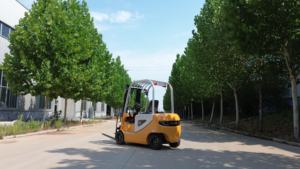 מלגזה חשמלית 1.5 טון 2 טון 2.5 טון 3 טון חדשה MightyCargo מפעל CPD15 סוללת עופרת-חומצה 4X4 מסין - Product Image 2