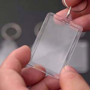 Porte-clés personnalisé Porte-clés en acrylique holographique avec logo en acrylique pailleté en plastique personnalisé - Product Image 6