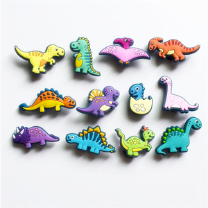Boucle de chaussures en pvc, plusieurs styles de dinosaures, personnalisé de haute qualité, décoration pour chaussures - Product Image 1