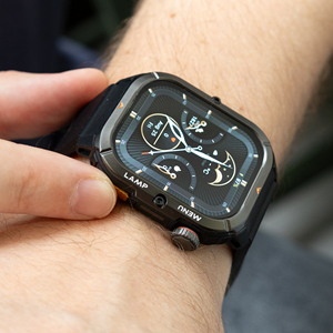Reloj Inteligente AGM W3 <span class=keywords><strong>Cuadrado</strong></span>, Resistente <span class=keywords><strong>al</strong></span> Agua IP68, Pantalla OLED de <span class=keywords><strong>1</strong></span>.95, 500mAh, Linterna LED, Llamadas Bluetooth, Deportivo, Android, Unisex, con Brújula - Product Image 4