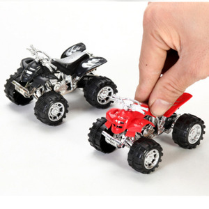 Huilil piccolo Diecast spiaggia modello RC <span class=keywords><strong>auto</strong></span> giocattolo <span class=keywords><strong>vendita</strong></span> calda per interni/esterni giocattolo <span class=keywords><strong>di</strong></span> plastica per ragazzi perfetti piccoli regali - Product Image 2