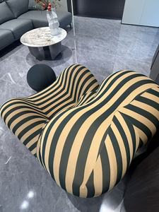 Fauteuil en tissu rayé moderne avec table d'appoint sphérique noire pour usage domestique - Product Image 6
