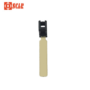 새로운 오리지널 Toyot a 8 세대 캠리 키 비상 칼 모양의 자동차 키 자동차 액세서리 - Product Image 2