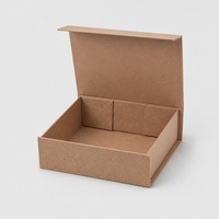 Boîte cadeau pliable personnalisée en kraft brun avec couvercle à charnière pour l'emballage de produits de vente au détail, bijoux, cosmétiques, bougies et coffrets cadeaux