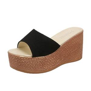 2025 talon pantoufles pour femmes été nouvelle semelle épaisse une ligne <span class=keywords><strong>plage</strong></span> femmes en plein air mode <span class=keywords><strong>éponge</strong></span> gâteau semelle sandales - Product Image 1