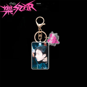 KPOP Porte-clés acrylique pour enfants errants ROCK STAR Album Figure Porte-clés Sac Pendentif BangChan HyunJin <span class=keywords><strong>Felix</strong></span> Décor Accessoires Fans Cadeau - Product Image 4