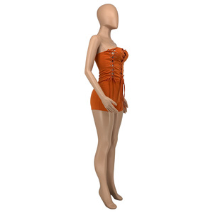 Nuova <span class=keywords><strong>Tuta</strong></span> Sexy Estiva alla Moda per Donne, Jumpsuit Intero 2022 Corto Aderente Senza Spalline con Dettagli Traforati e Lacci - Product Image 5