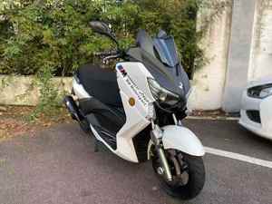 Motocicleta Usada 1BMW Majest T9 Ship King Monocilíndrica EFI 150cc (>80km/h) Conocida como Sofá Grande Móvil Chila - Product Image 2