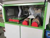 Machine de ponçage automatique pour portes et meubles en bois avec brosse à disque