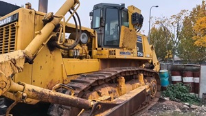 รถดันดินมือสอง CAT D6R D7H D8K Komatsu D375A-5 เครื่องจักรตีนตะขาบ D375A2 D275 คุณภาพสูง รถดันดินสำหรับงานก่อสร้าง พร้อมมอเตอร์ปั๊ม - Product Image 5