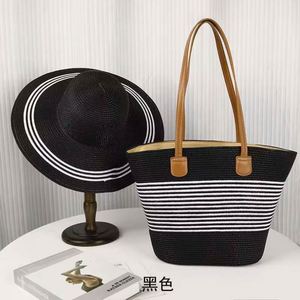 ชุดหมวกฟางปีกกว้างและกระเป๋าสำหรับผู้หญิง แฟชั่นฤดูร้อน ป้องกันแสงแดด เหมาะสำหรับชายหาด ท่องเที่ยวกลางแจ้ง สไตล์ลำลอง - Product Image 6