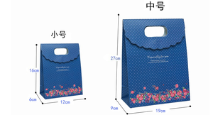 Sac à main de style ethnique rouge à pois bleu foncé, sac cadeau d'affaires, sac cadeau de naissance pour bébé, sac cadeau d'anniversaire avec fermeture à boucle - Product Image 6